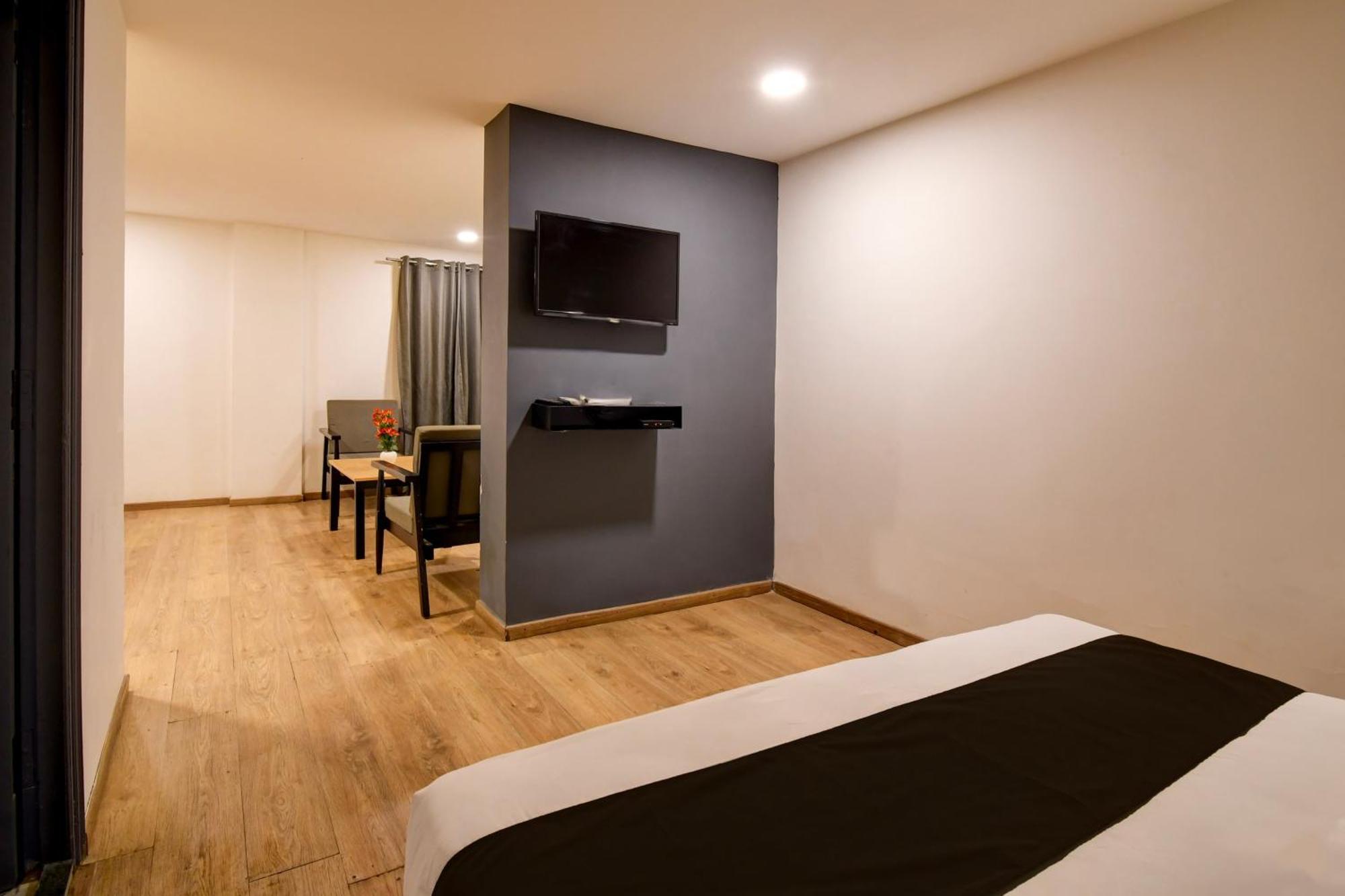 Super Townhouse City Centre 2 Downtown - Managed By Company Kalkutta Exterior foto